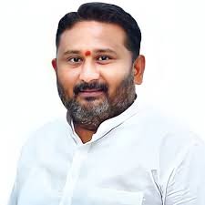 Photo of मा. ना. श्री आकाश सुनिता पांडुरंग फुंडकर